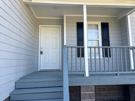 800 Perry Howard Rd in Fuquay Varina, NC - Building Photo