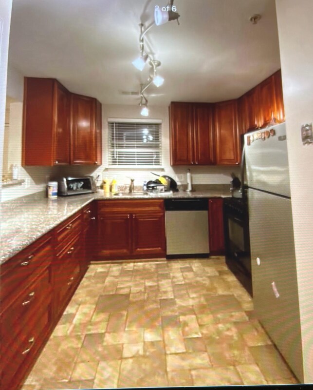 44098 Natalie Terrace in Ashburn, VA - Building Photo - Building Photo