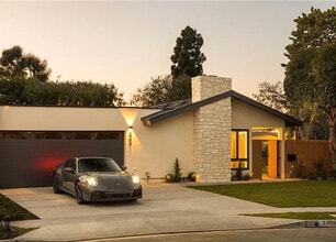 3499 San Rafael Cir in Costa Mesa, CA - Building Photo - Building Photo