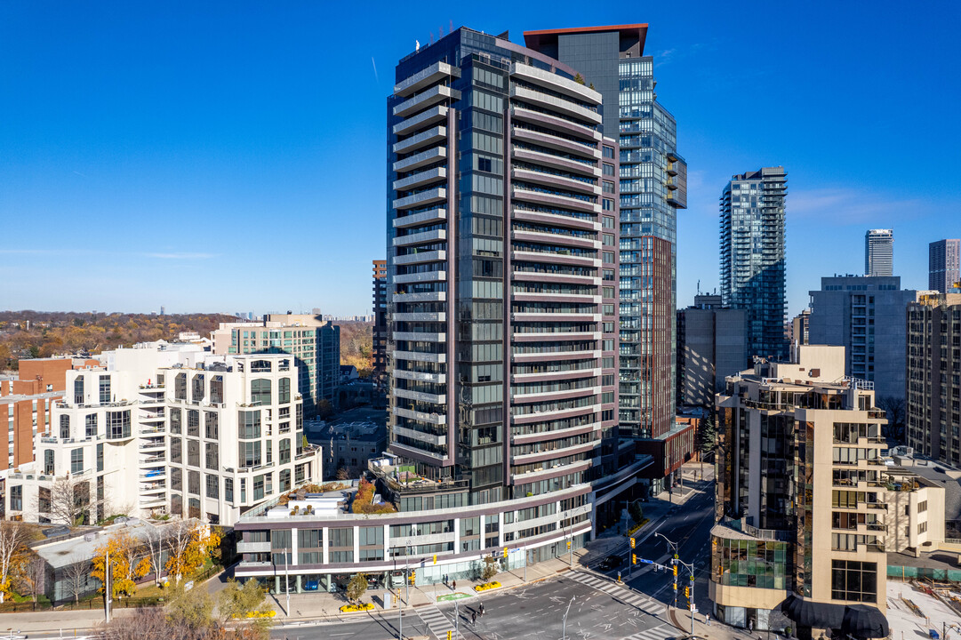 The Florian in Toronto, ON - Building Photo