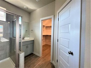 1120 Bluewood Bnd in Leander, TX - Building Photo - Building Photo