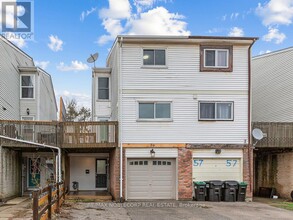 59 Scott Crescent in Barrie, ON - Building Photo - Building Photo