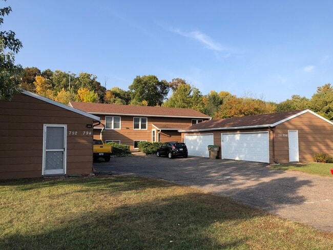 792 Dutchman Dr, Unit 792