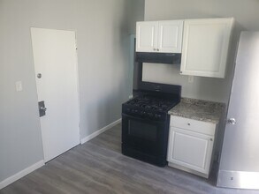 14 Abbotsford St, Unit 8 in Boston, MA - Building Photo - Building Photo