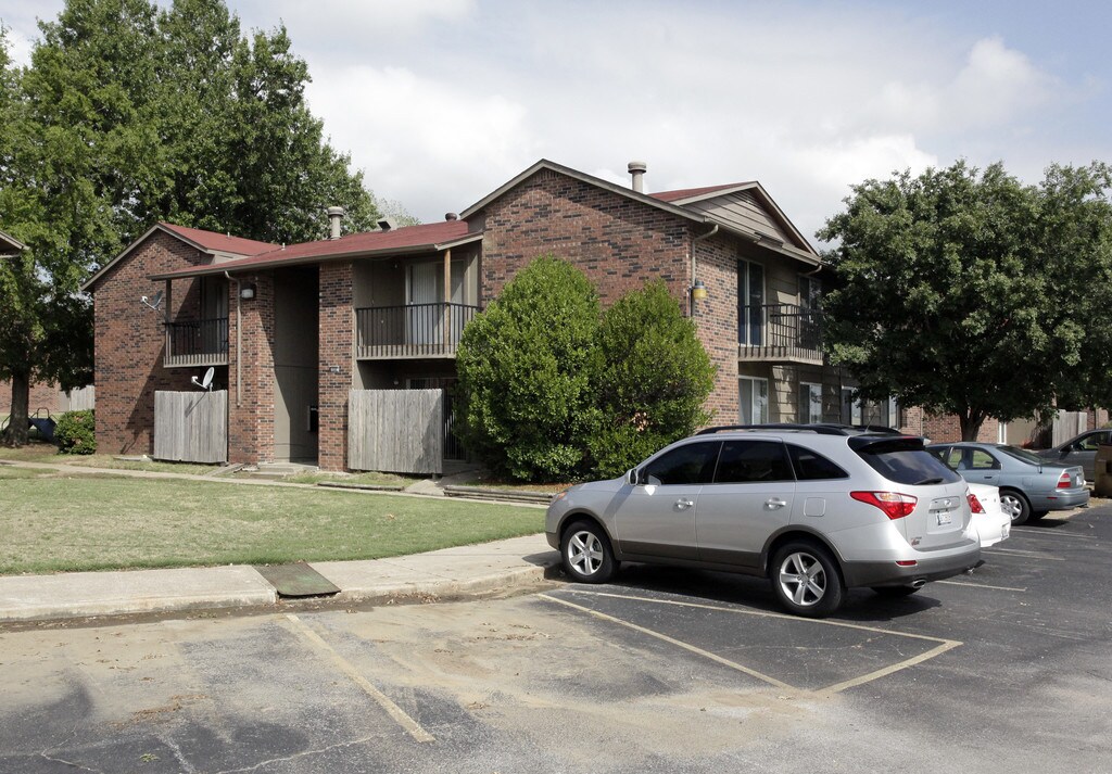 The Village Apartments Broken Arrow, OK Apartments For Rent