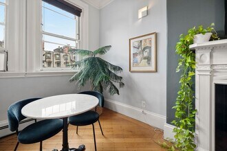 165 Beacon St in Boston, MA - Building Photo - Building Photo