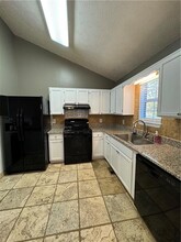 405 White Pines Dr in Dallas, GA - Foto de edificio - Building Photo