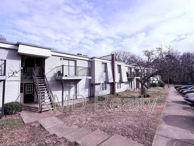 property at 702 Farmhurst Dr