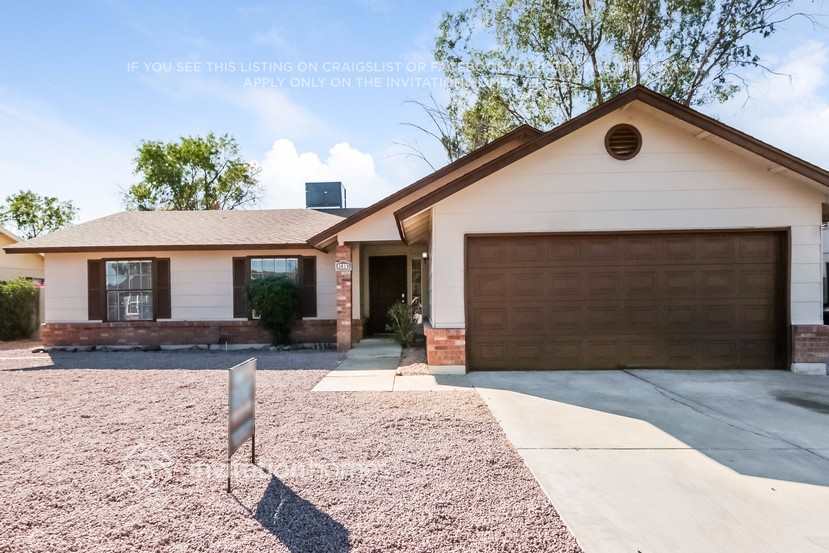3819 E Harmony Ave in Mesa, AZ - Building Photo