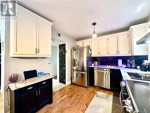 2506 Autumn Hill Crescent in Ottawa, ON - Building Photo - Building Photo