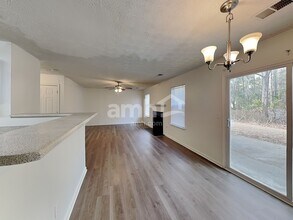 111 Crestbend Ln in Powder Springs, GA - Building Photo - Building Photo