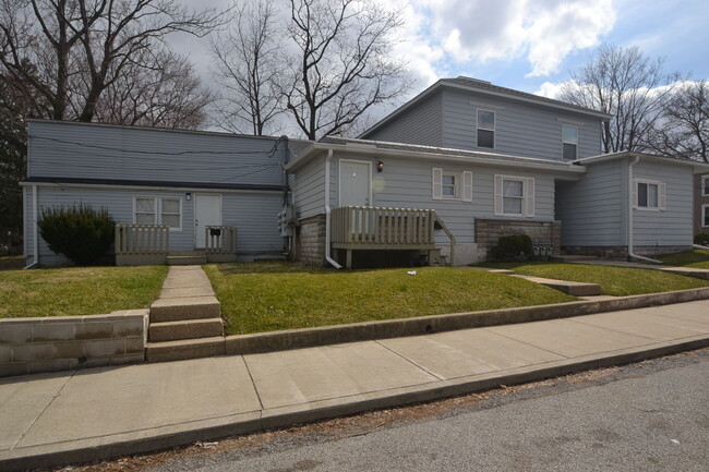 361 Locust St Valparaiso, IN in Valparaiso, IN - Building Photo - Building Photo