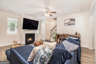 836 Bentley Dr in Fairburn, GA - Building Photo - Building Photo