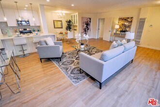 2021 California Ave in Santa Monica, CA - Building Photo - Building Photo