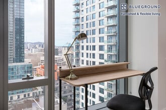 399 Fremont St, Unit FL23-ID1677 in San Francisco, CA - Building Photo - Building Photo