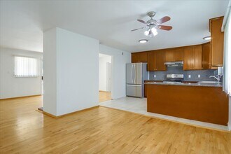 6588 Wisteria Way in San Jose, CA - Building Photo - Building Photo