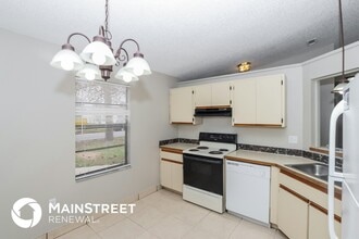 962 Serenade St NW in Palm Bay, FL - Building Photo - Building Photo