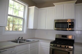 3916 Wild Blossom in Acworth, GA - Building Photo - Building Photo