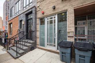 28 Fayette St in Brooklyn, NY - Building Photo - Building Photo