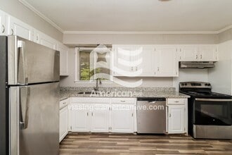 225 Springfield Cir in Jackson, MS - Building Photo - Building Photo