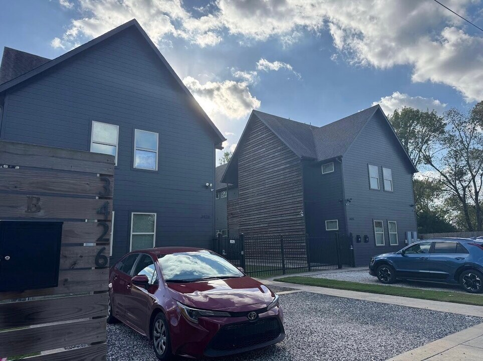 3426 Tuam St in Houston, TX - Building Photo