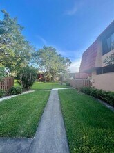 8099 Severn Dr in Boca Raton, FL - Building Photo - Building Photo