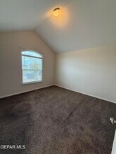1085 Summer Breeze Pl in Horizon City, TX - Building Photo - Building Photo
