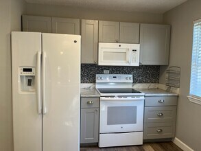 24883 Ivy Ln in Orange Beach, AL - Building Photo - Building Photo