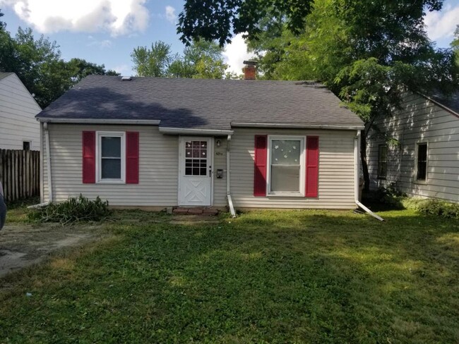 property at 4216 Warwick Way