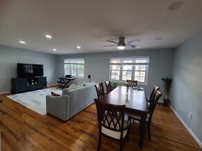 1009 Liberty Ave in North Bergen, NJ - Building Photo - Building Photo