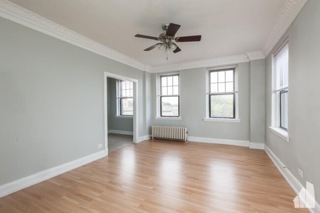 property at 3831 N Fremont St