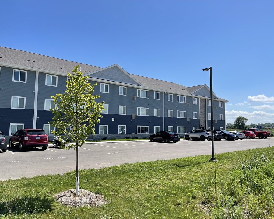 Belle Court Apartments in Belle Plaine, MN - Foto de edificio