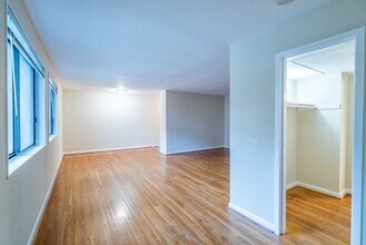 2016 N Adams St in Arlington, VA - Building Photo - Building Photo
