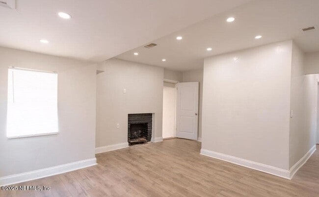 846 Baker Ave in Jacksonville, FL - Building Photo - Building Photo