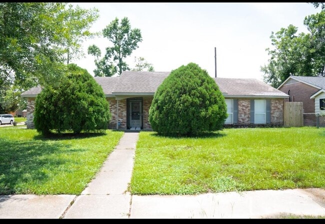 property at 6526 Grey Oaks Dr