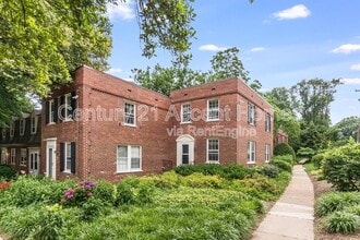 1020 S Barton St in Arlington, VA - Building Photo - Building Photo