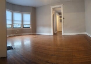 502 Woodruff Place Middle Dr in Indianapolis, IN - Foto de edificio - Building Photo