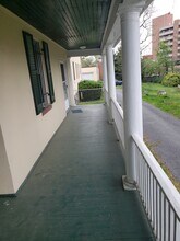 4101 Roland Ave, Unit 1 in Baltimore, MD - Foto de edificio - Building Photo