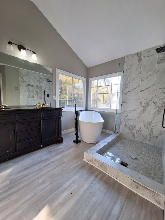 2120 Sweetbirch Trl in Lawrenceville, GA - Foto de edificio - Building Photo