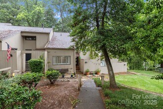 222 Riverview Terrace in Lake Wylie, SC - Building Photo - Building Photo