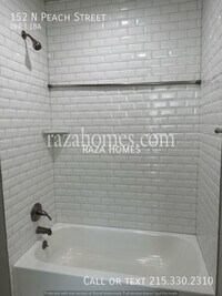 152 N Peach St photo'