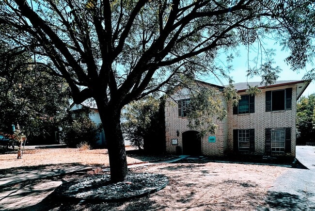 property at 3429 Willowrun Dr