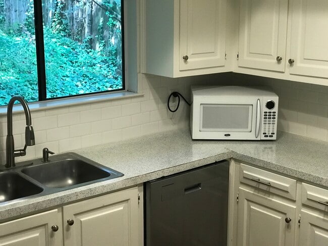 property at 4503 Smooth Oak Dr