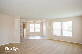 12954 Old Glory Dr in Fishers, IN - Foto de edificio - Building Photo