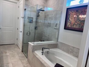 7100 Del Webb Oak Creek Blvd in North Fort Myers, FL - Building Photo - Building Photo