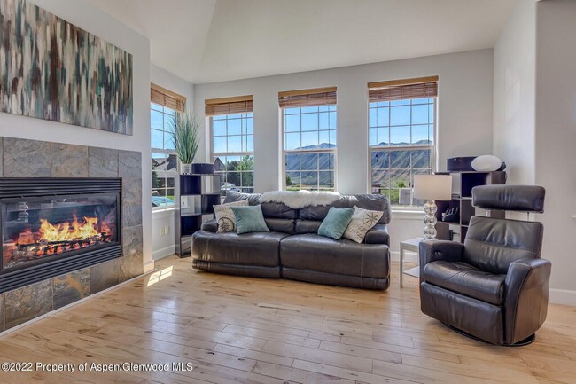 141 White Horse Dr in New Castle, CO - Building Photo - Building Photo