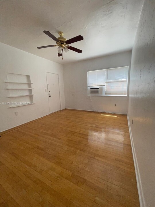 539 NE 82nd Terrace-Unit -4 in Miami, FL - Building Photo
