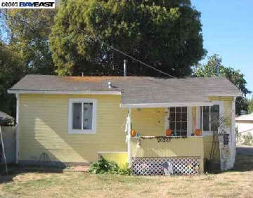 20325 Concord in Hayward, CA - Building Photo - Building Photo