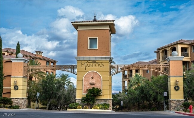 31 Via Mantova in Henderson, NV - Foto de edificio - Building Photo