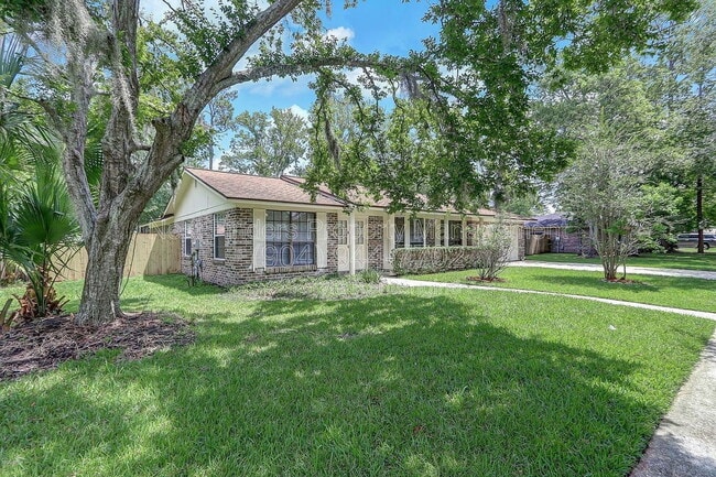 1758 Alder Dr in Orange Park, FL - Building Photo - Building Photo